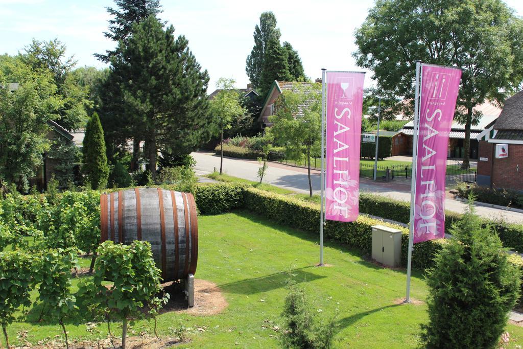Wijngaard Saalhof Bed & Breakfast Wognum Dış mekan fotoğraf