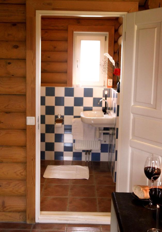 Wijngaard Saalhof Bed & Breakfast Wognum Dış mekan fotoğraf