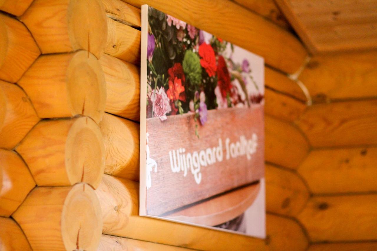 Wijngaard Saalhof Bed & Breakfast Wognum Dış mekan fotoğraf